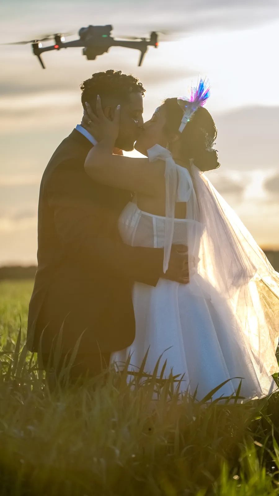Beso al atardecer